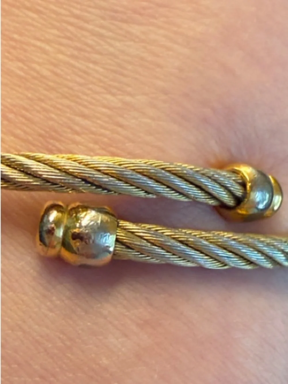 Gucci Two-Tone Cable Bangle Watch in Gold and Silver